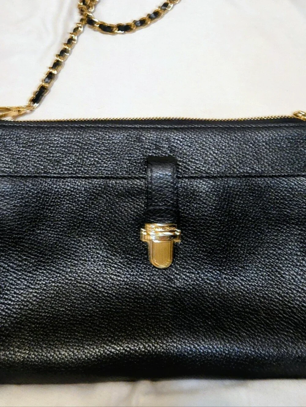 EUC Michael Kors Mercer cross body bag